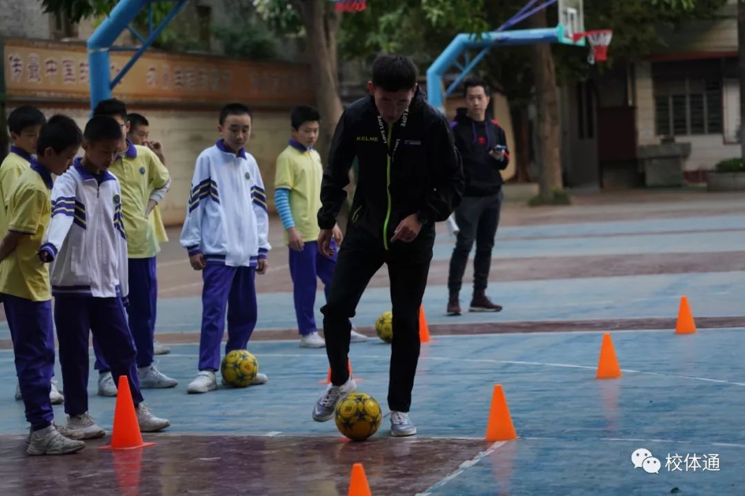 广州成人业余足球培训,广州成人足球培训报名