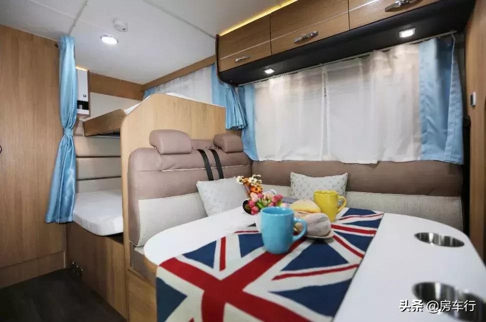 依维柯4x4越野房车和依维柯房车,依维柯98万自动挡房车