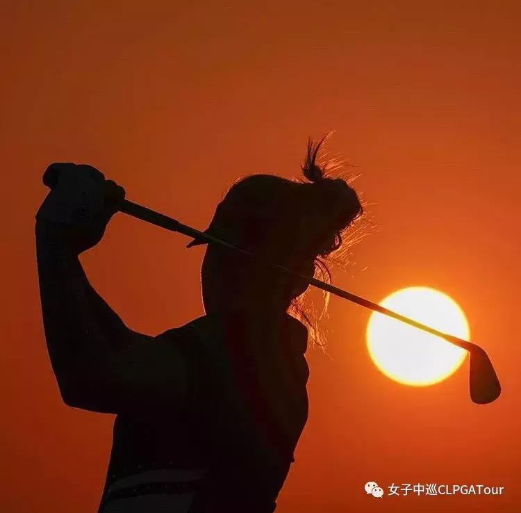 鐞冪涓嶅厑璁稿仛鐨勪簨,鐞冪涓轰粈涔堝彲浠ョ┛瑁欏瓙