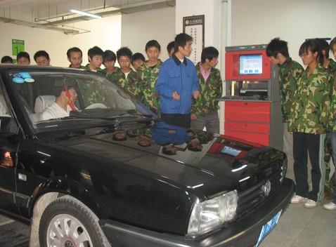 跟工程相关的行业,与工程相关职位有哪些