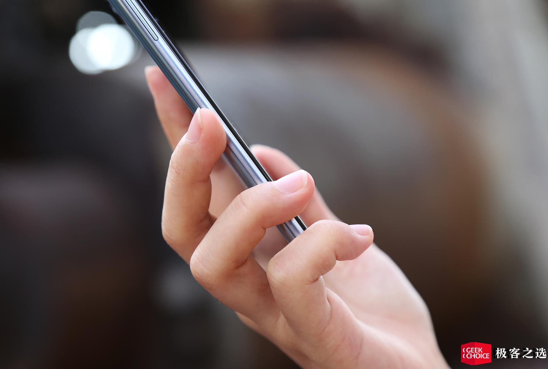 一加9RT体验:用上全新E4直屏和ColorOS12,直屏*党**的新选择?