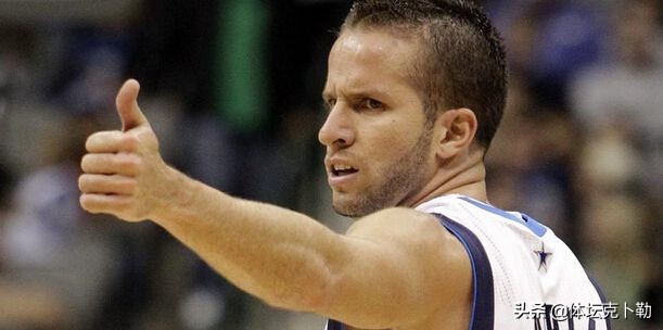 小牛巴里亚对战詹姆斯,巴里亚背身单打詹姆斯