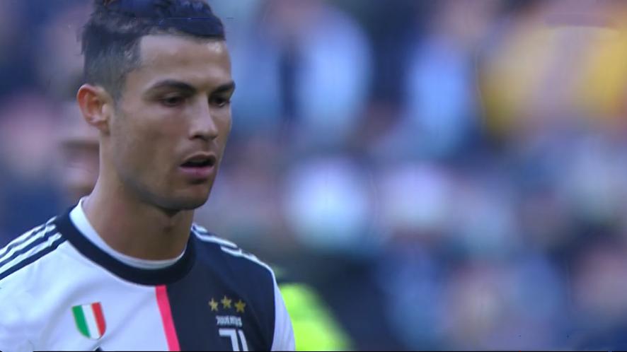 多角度欣赏c罗凌晨无解世界波,c罗十大无解停球突破