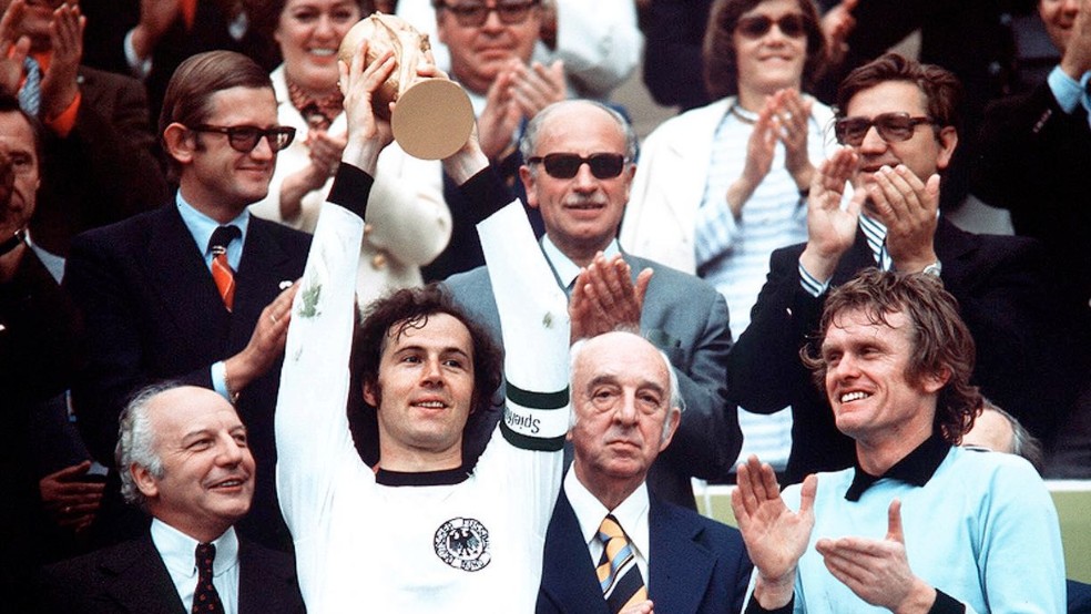 实况足球贝克汉姆皇马时刻测评,实况足球贝克汉姆红魔王子