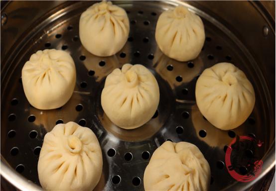 白菜猪肉馅包子怎么调又鲜又好吃,鲜萝卜馅包子
