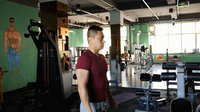 怎么让你的肱二头肌变得更大,如何让肱二头肌练得更大