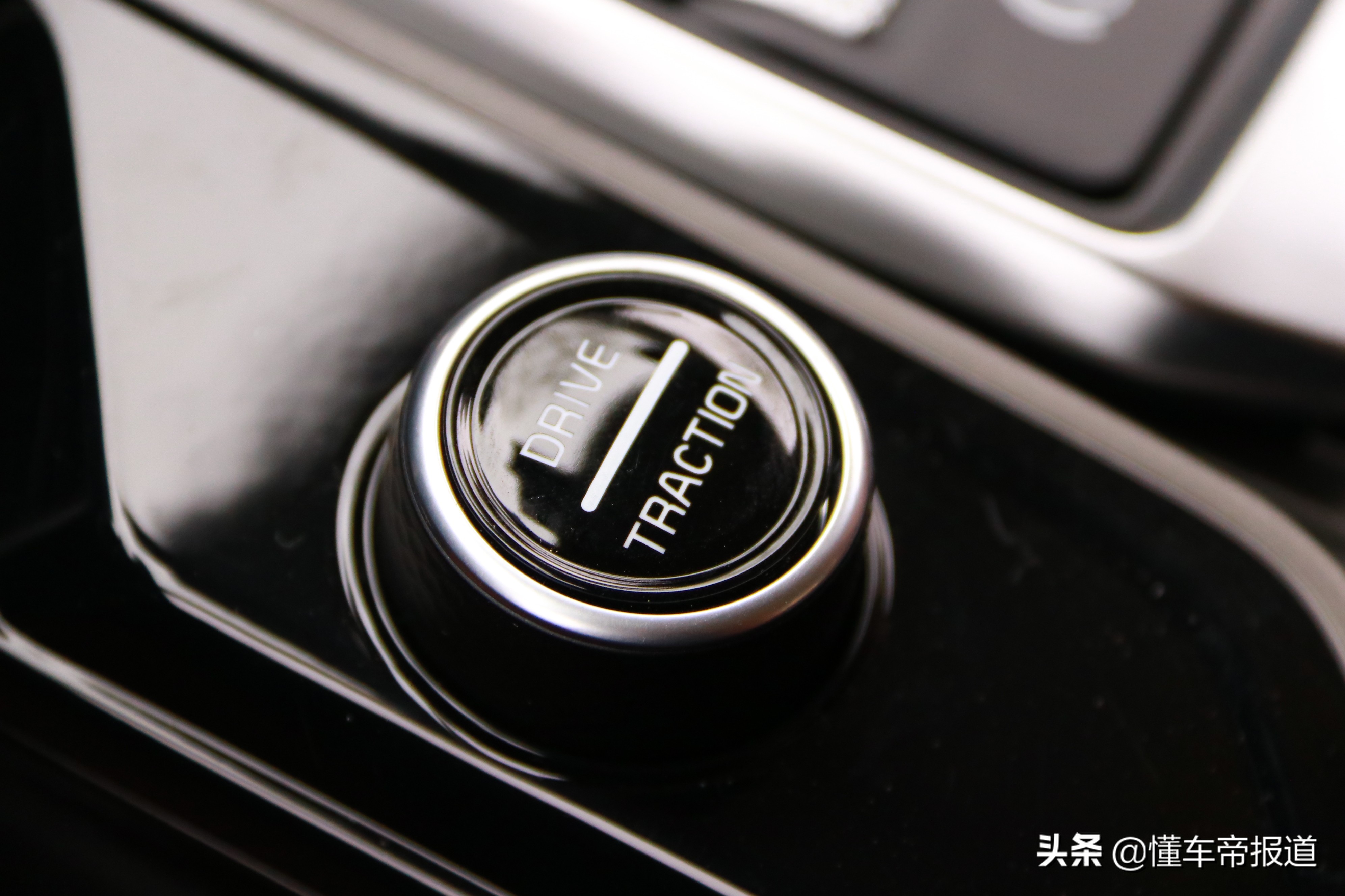 如何玩转起亚智跑ace2.0l精彩版,起亚智跑ace2.0精彩版实测