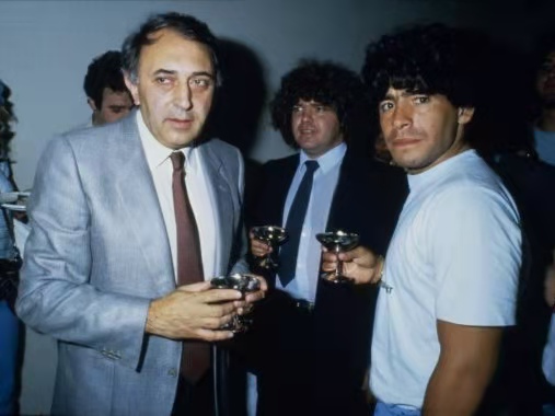 马拉多纳个人英雄,马拉多纳人物解说