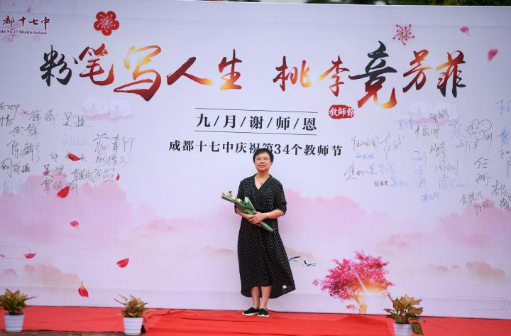 初中生点赞学校,初中优秀毕业生感恩母校