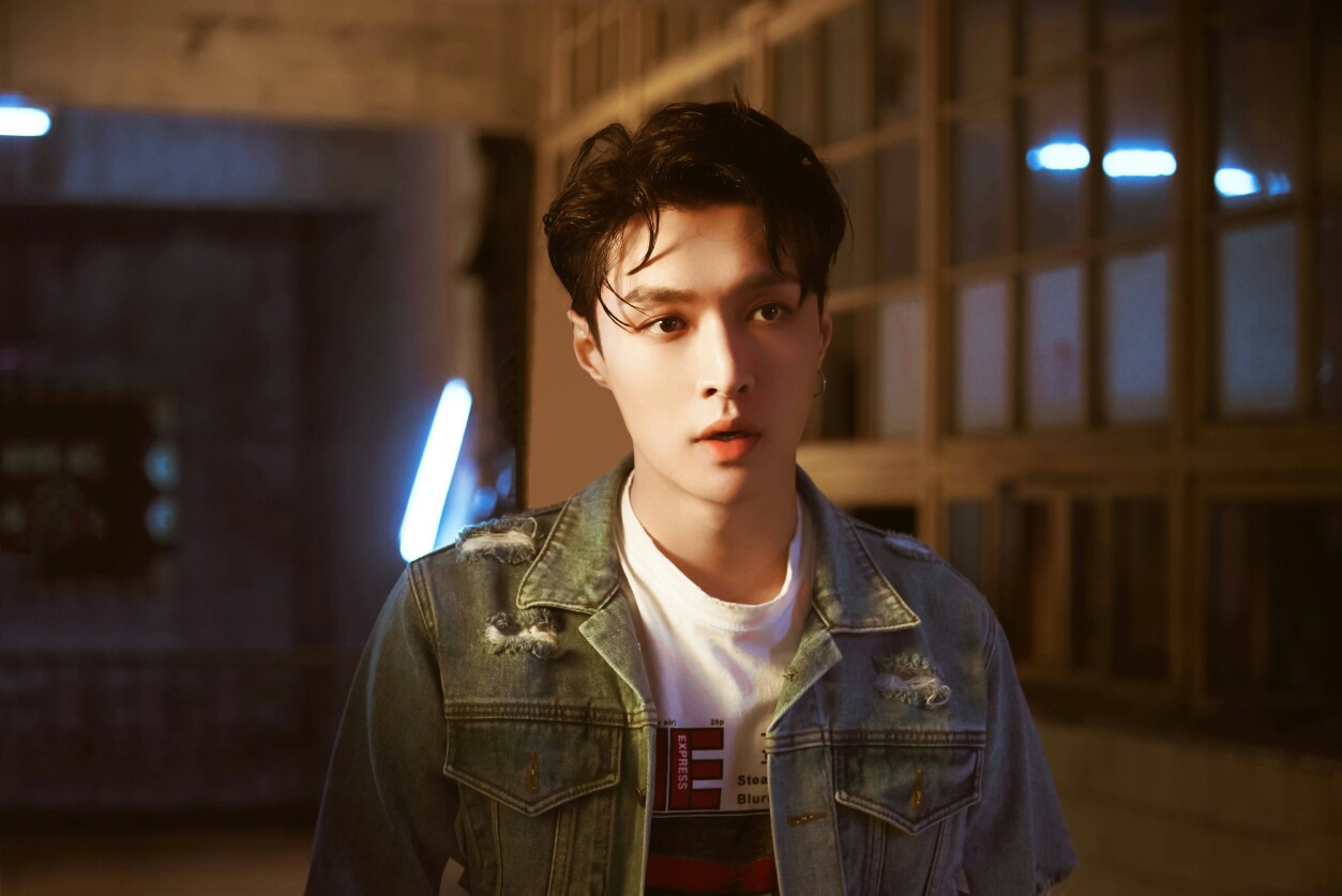 《球状闪电》将拍电影电视剧，热巴张艺兴，赵丽颖邓伦将是主角