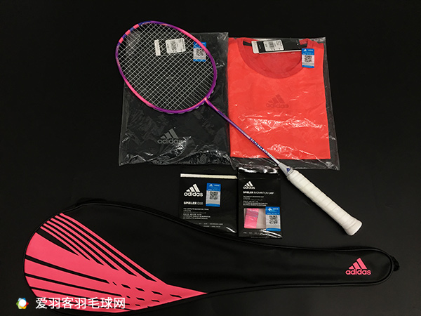 青春靓丽粉色系——阿迪达斯球拍STILISTINW5测评