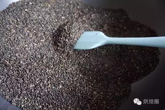 发糕怎么能更细腻,发糕如何做得像蛋糕