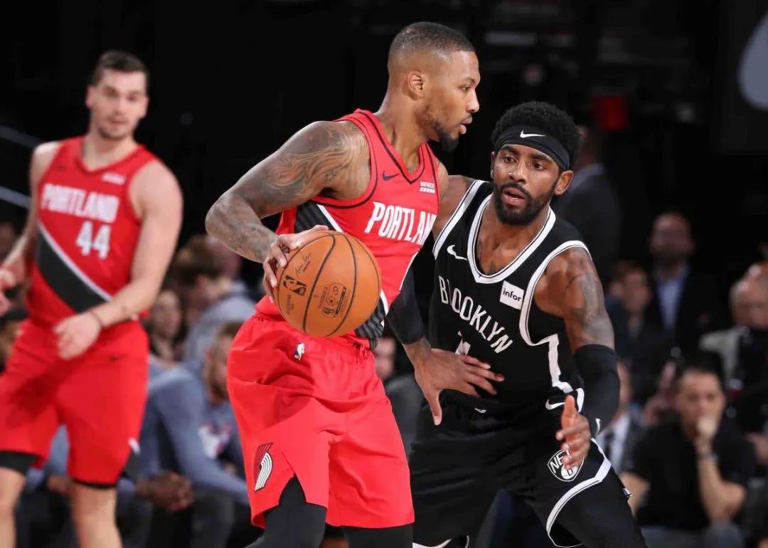 围绕球星建队教程,围绕巨星们建队阵容搭配