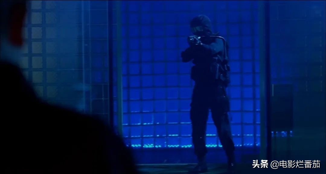 向华强投资李连杰电影,李连杰向华强利智