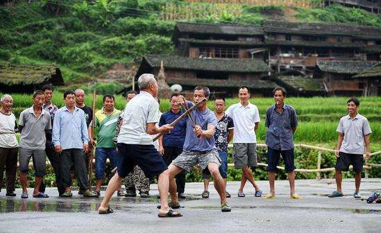 年年过年都会看到舞狮,但全套舞狮表演再也看不到,已失传了吗?