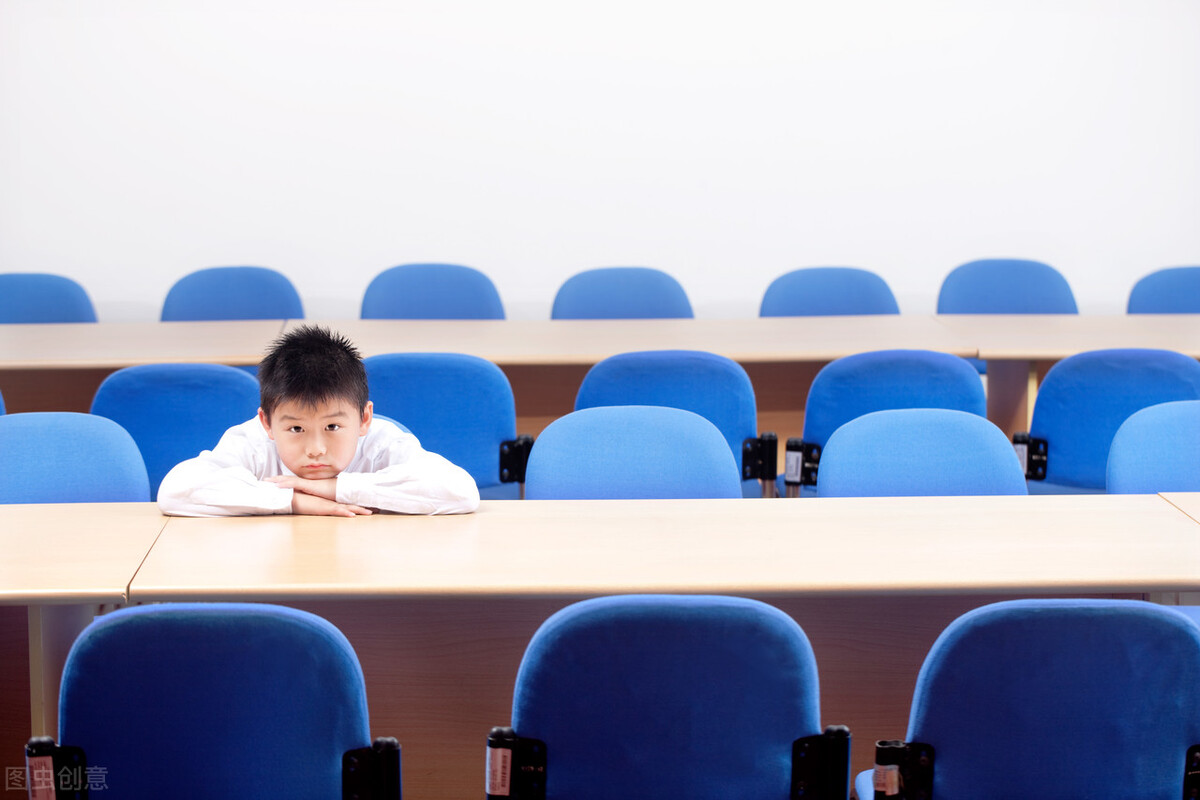 10岁孩子总是爱撒谎怎么办,小时候孩子就爱撒谎