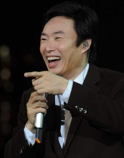 费玉清退出演艺圈后的准备,小哥费玉清退出演艺圈