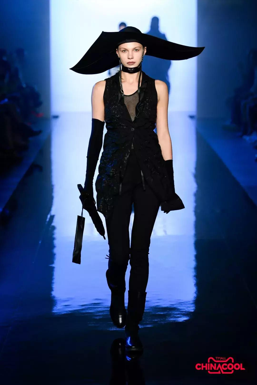 国潮时装周,国潮系列时装周