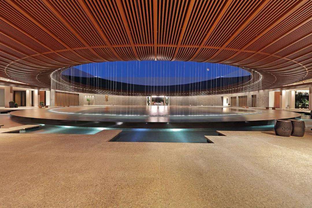 三亚最值得住的五星以上酒店,海南三亚7星级最便宜酒店价格