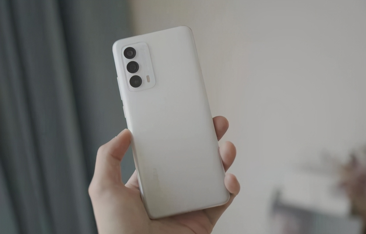 魅族18内存扩展有什么优缺点,魅族18深度游戏评测