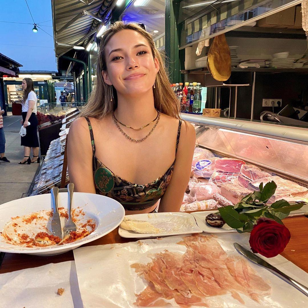 鐖芥枃澶╂墠瀛﹂湼,鐖芥枃灏忚澶╂墠瀛﹂湼