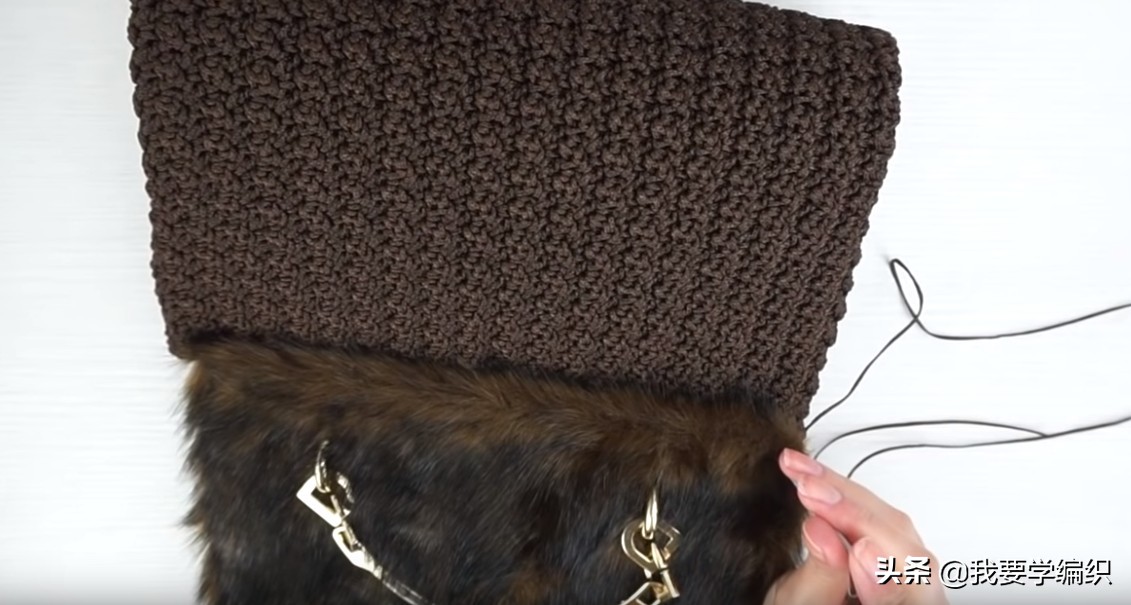 朋友说它比买的包更好看，高级感十足的环保皮草包，自己钩一个吧