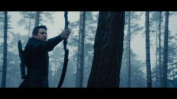 鹰眼在复联3里面没出现,为什么鹰眼离开复联后变得这么差