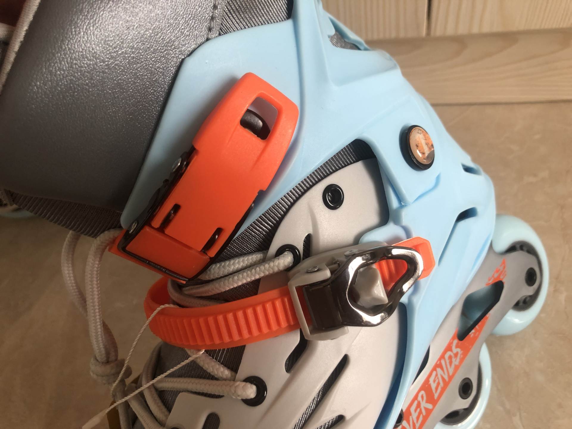 柒小佰运动减震自行车16寸价格,柒小佰轮滑鞋能用于训练鞋吗