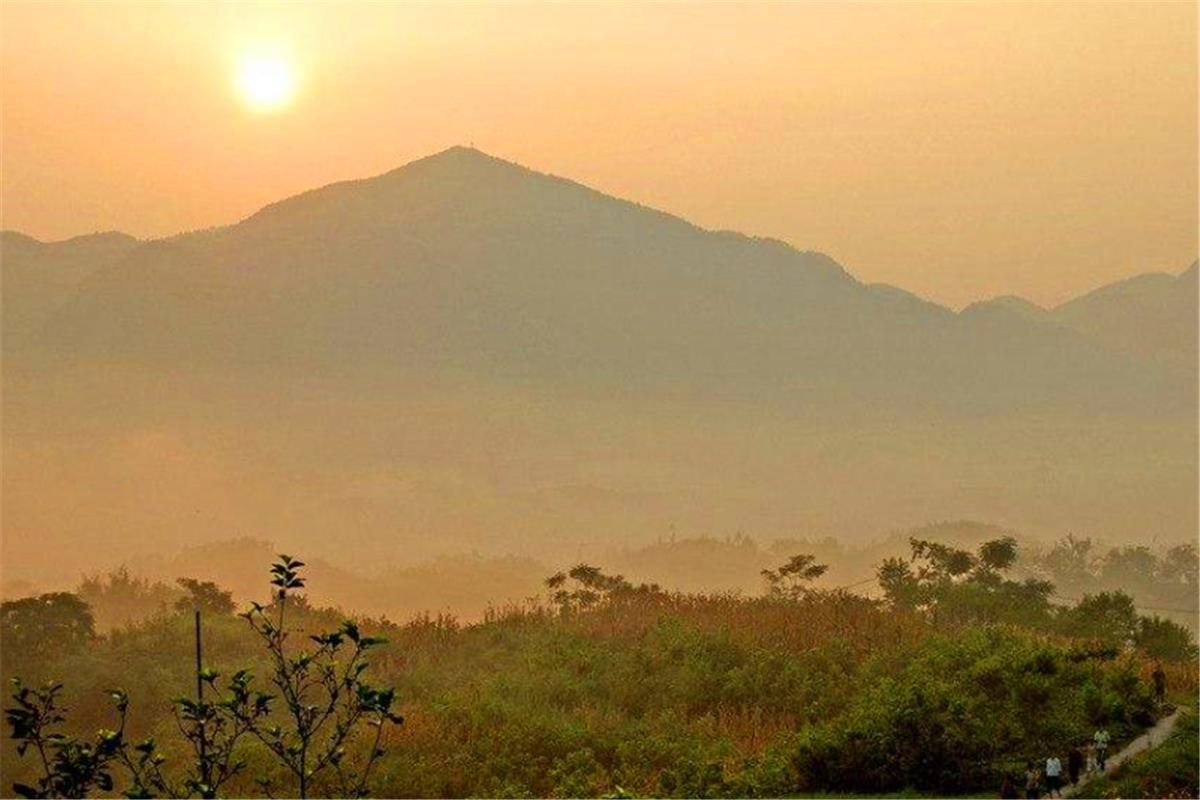 男女穿搭有什么讲究,男女讲究服装的心理