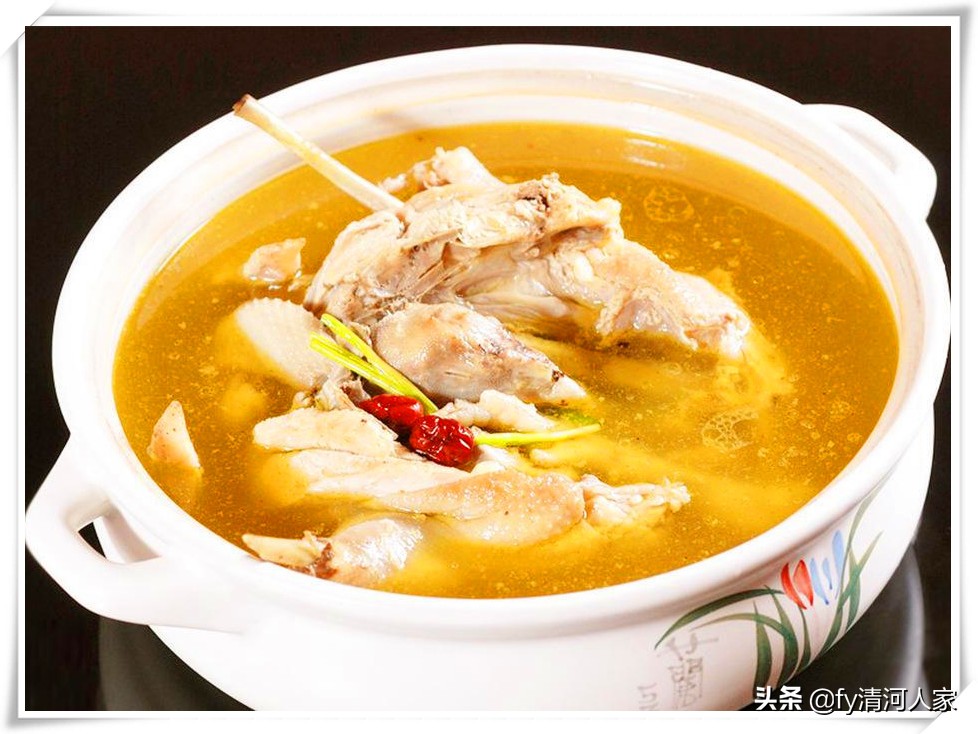 高汤是怎么熬制的,高汤怎么成固体