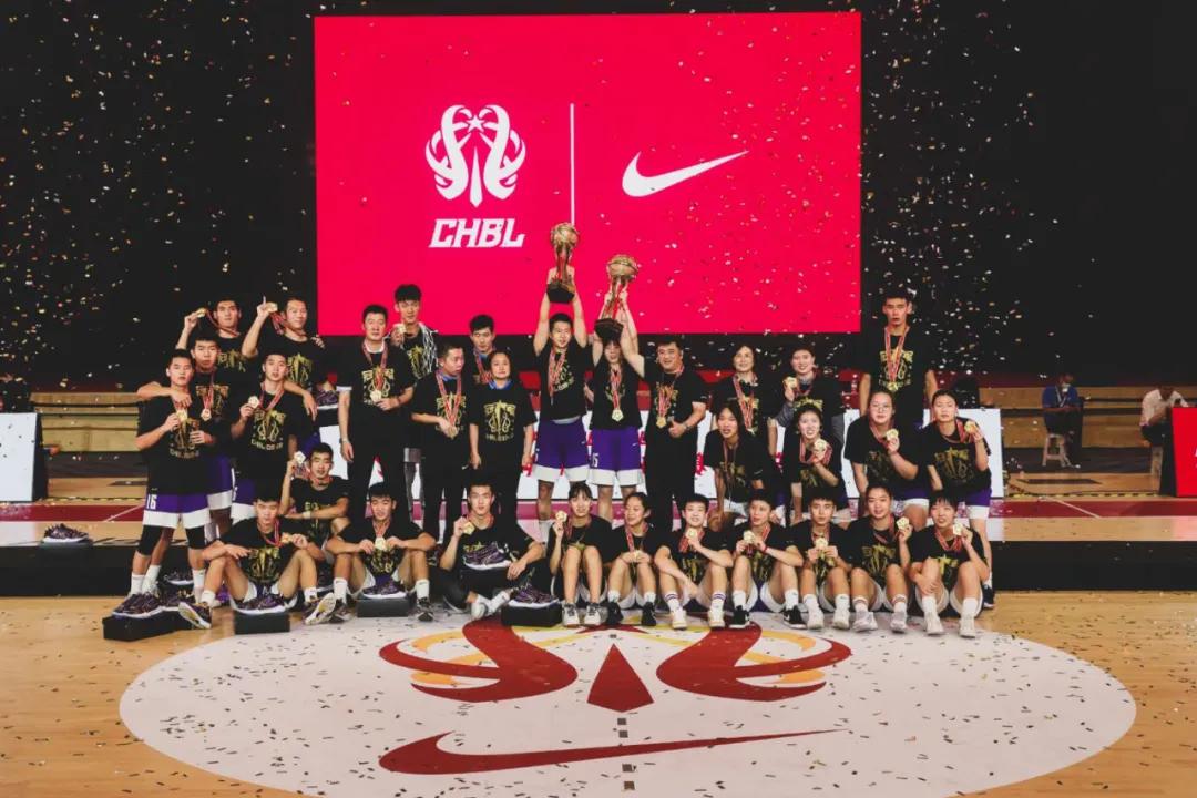 2米05内线,防守大闸生涯盖帽