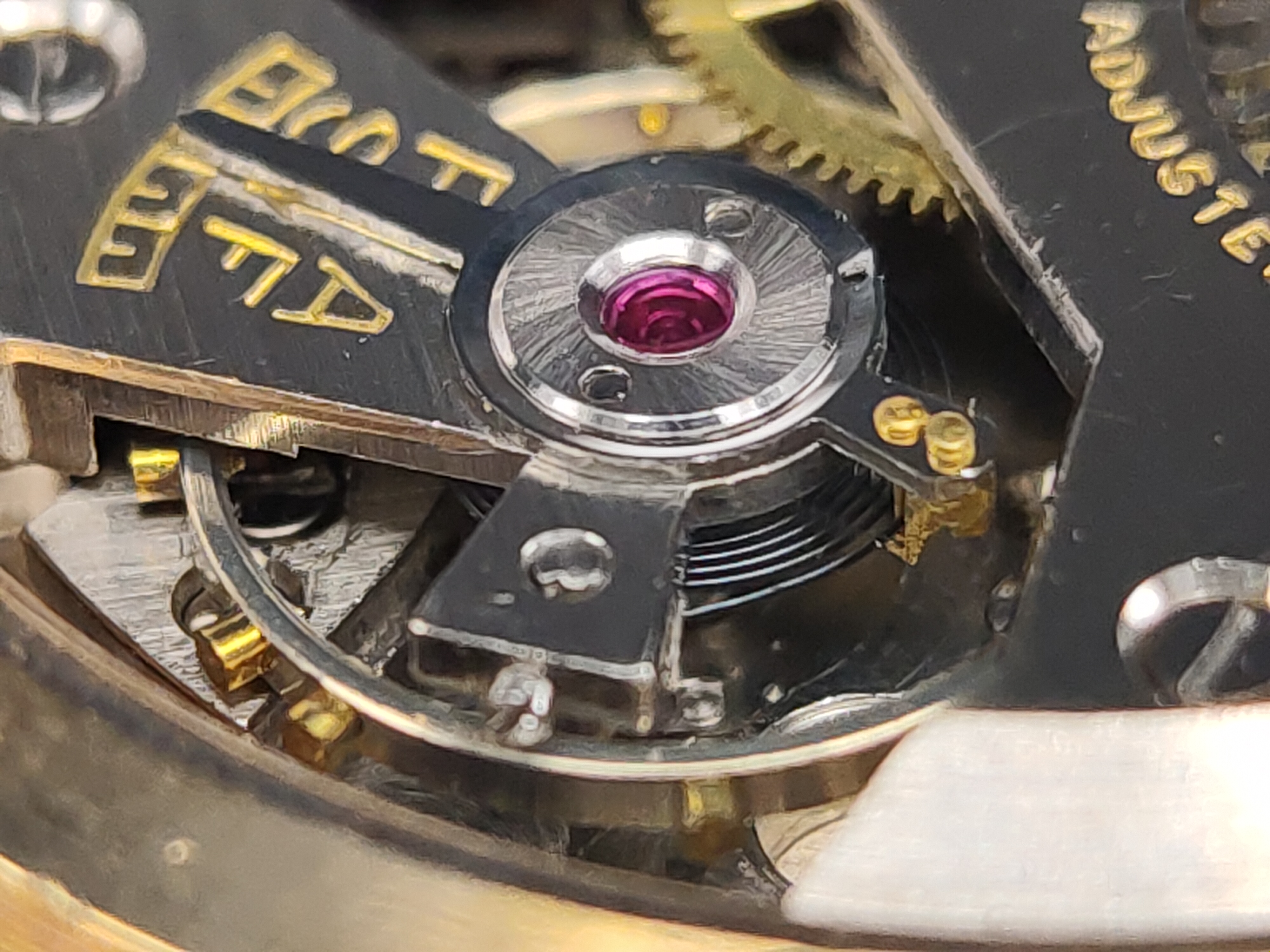 瑞士老表英纳格,老表英纳格哪个机芯比较好