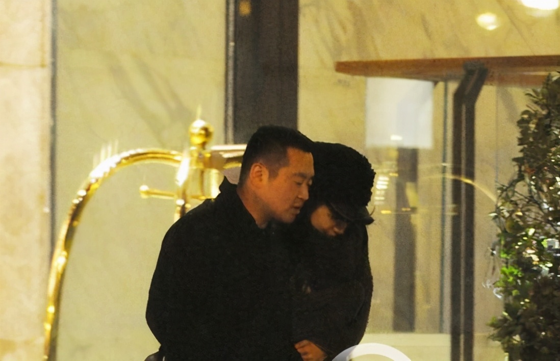 张继科为啥又火了,张继科藏獒新消息