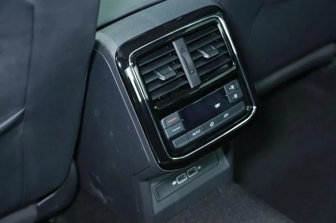 大众新款帕萨特1.4t试驾,大众帕萨特新款1.4t试驾