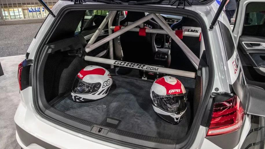 王牌竞速新车大众高尔夫,6万多的高功率高尔夫