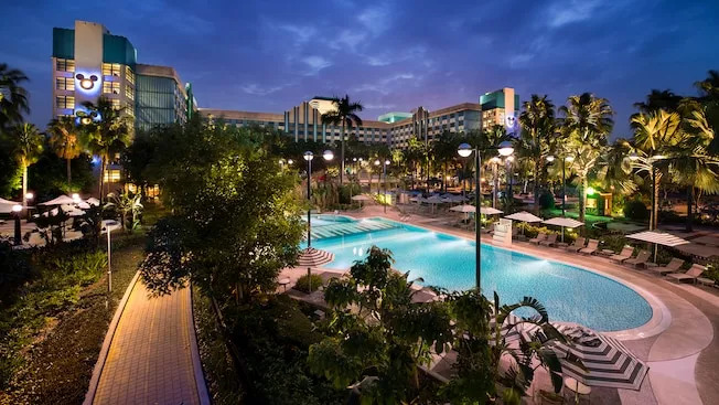 香港迪士尼好莱坞酒店是否含门票,要去香港迪士尼玩住宿怎么选