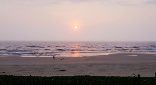 月亮湾海南环岛,月亮湾被称为中国第一滩