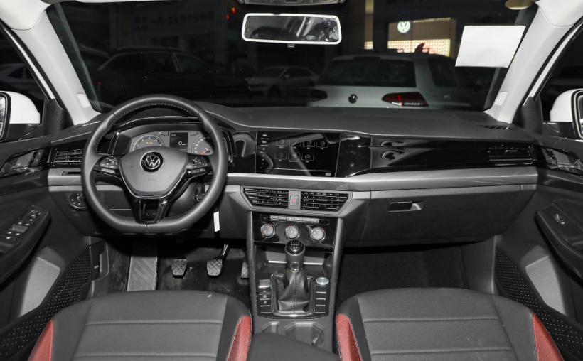 喜欢宝来的怎么选,喜欢手动挡的车