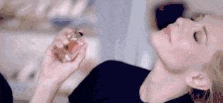 闻香识女人有什么特别的么,闻香识女人告诉我们的道理