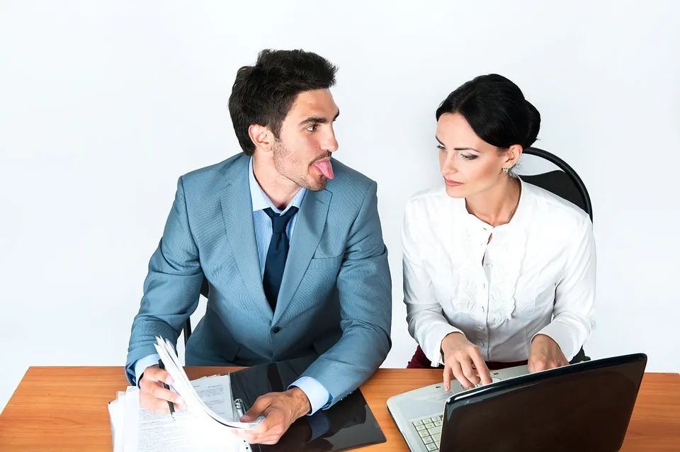 卖炸鸡一天挣2800万,卖炸鸡一天轻松纯赚300