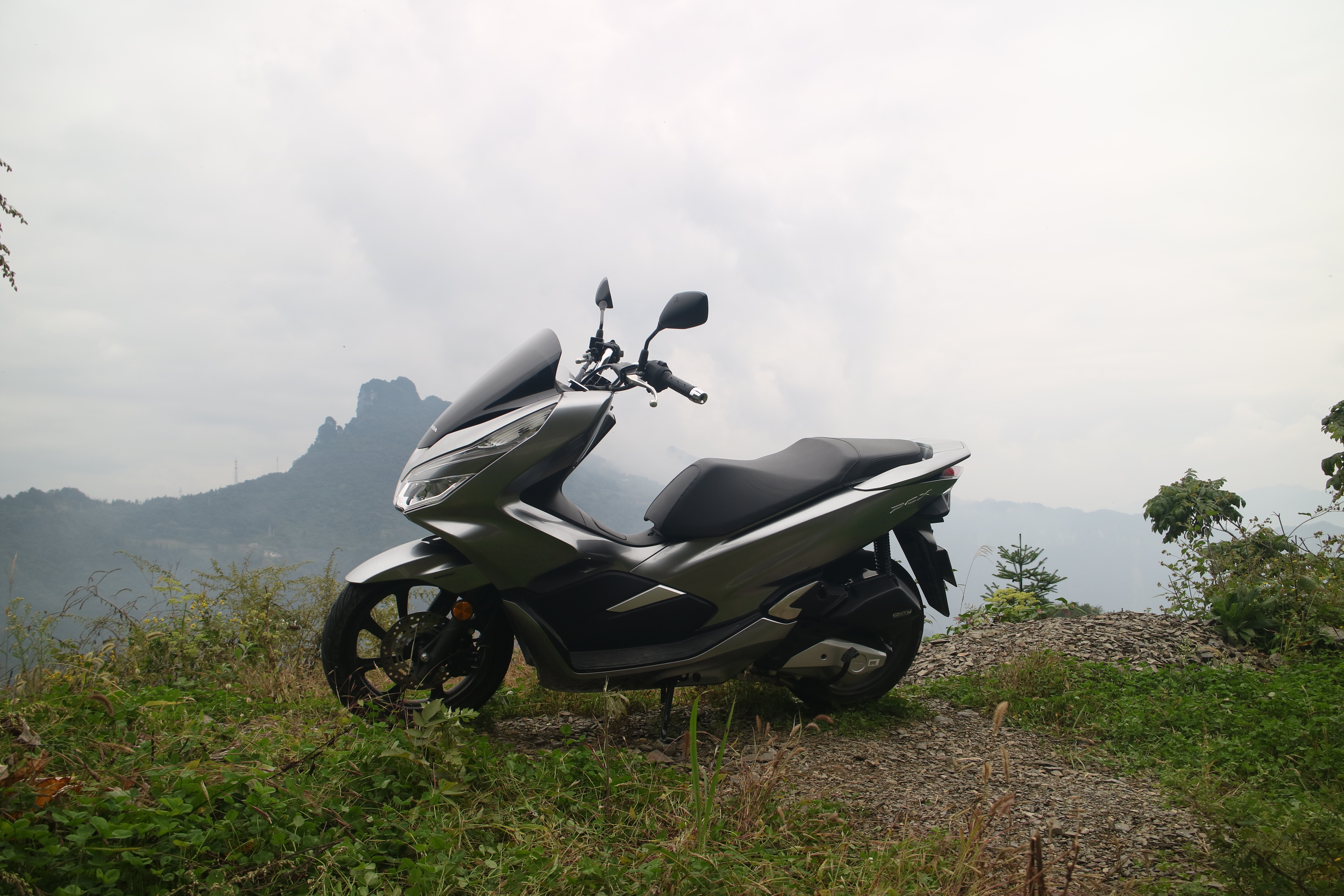 荆州古城游记视频,五羊本田pcx150国产的好不好