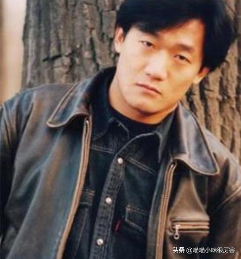 谢东是谁和侯宝林生的,谢文东父母知道身份的视频