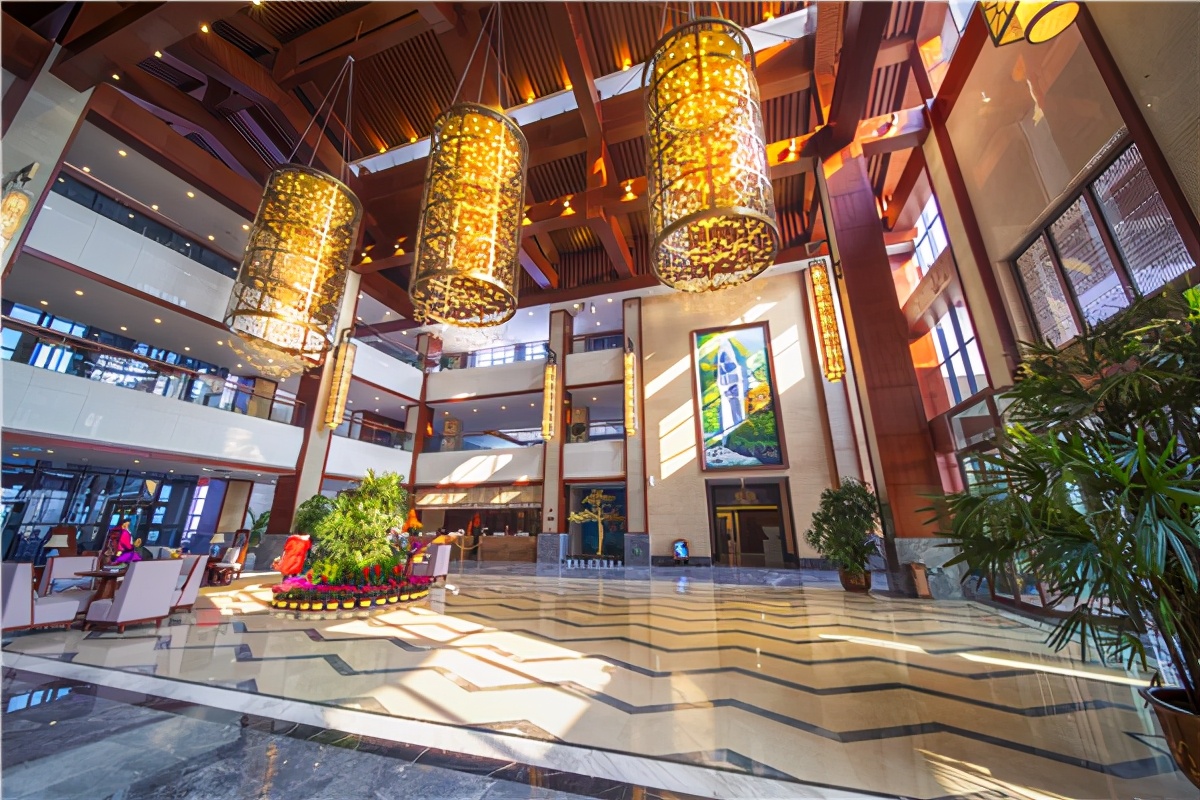 太白山温泉酒店500以下价格,太白山凤凰温泉酒店标准间价格