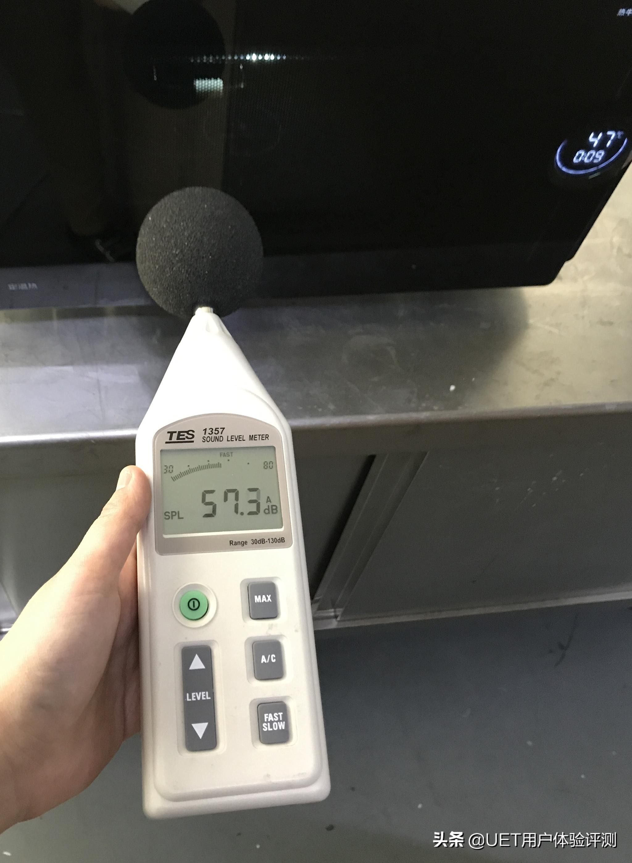 美的定温微波炉pc23c1w,美的定温微波炉的功能与用法