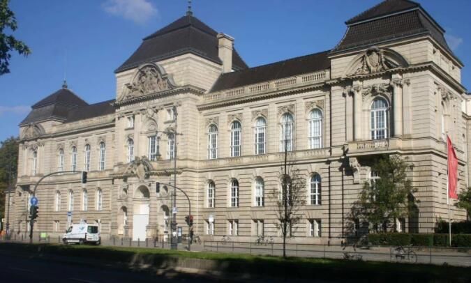 16岁上音女孩考入德国名校柏林艺术大学