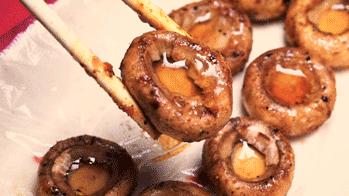 只有一张桌子的烧烤,只有3张桌子的川菜馆