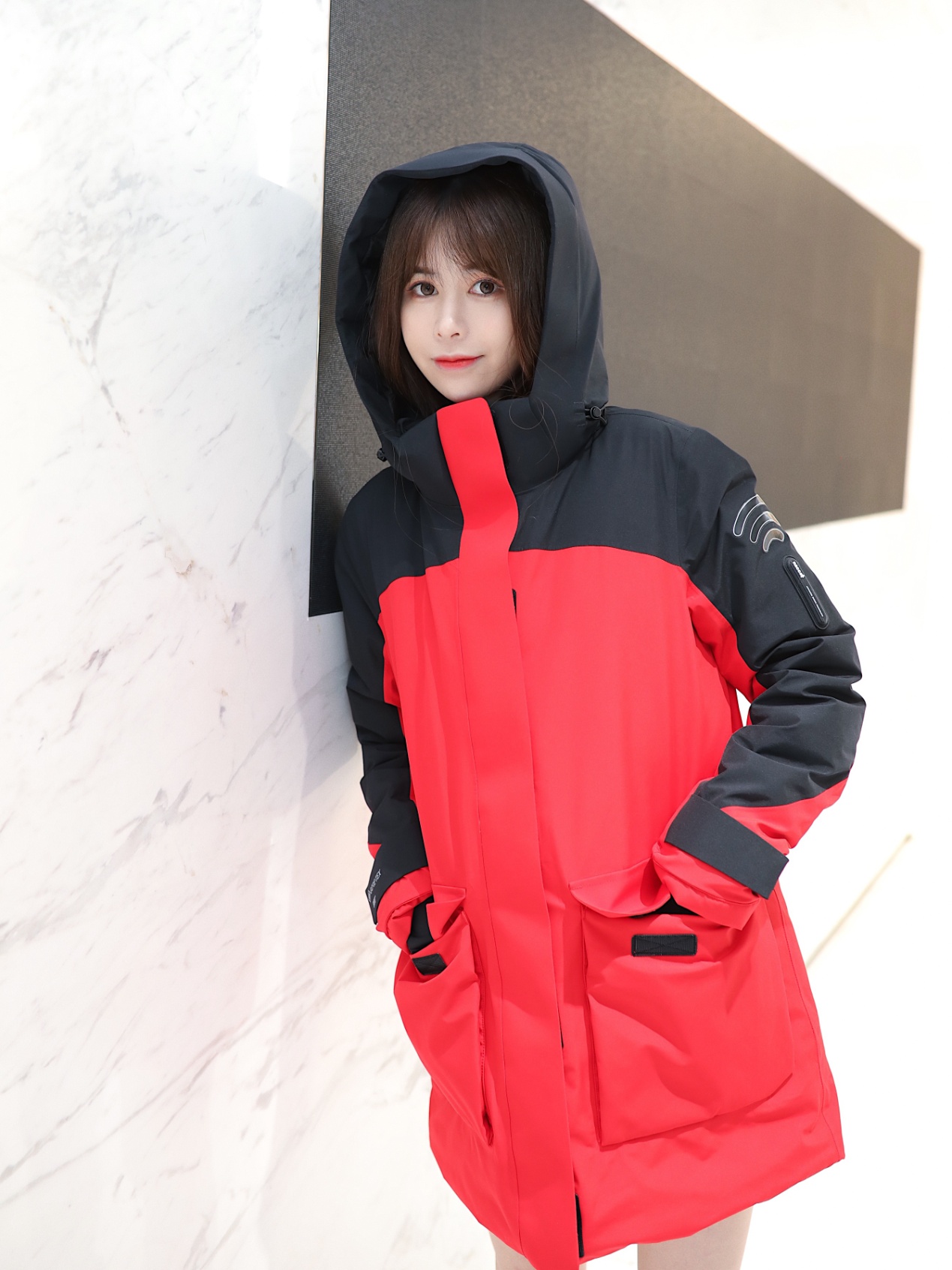 波司登网红羽绒服,刷屏海外的神仙波司登