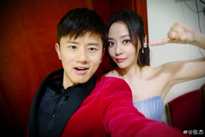 回忆十几年前超女比赛哽咽,当年的超女有多可怕