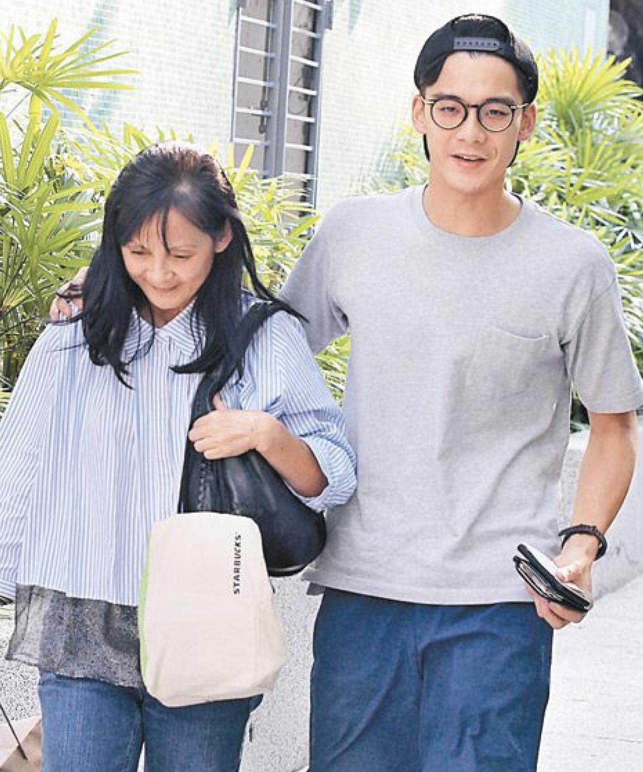 余德丞做tvb直播面容憔悴,余德丞在youtube拍摄的视频