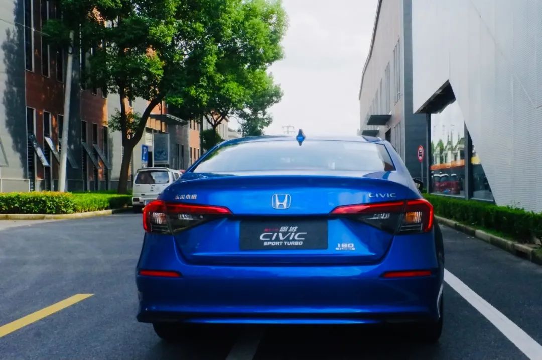 本田思域涡轮增压发动机,十一代思域发动机涡轮压力